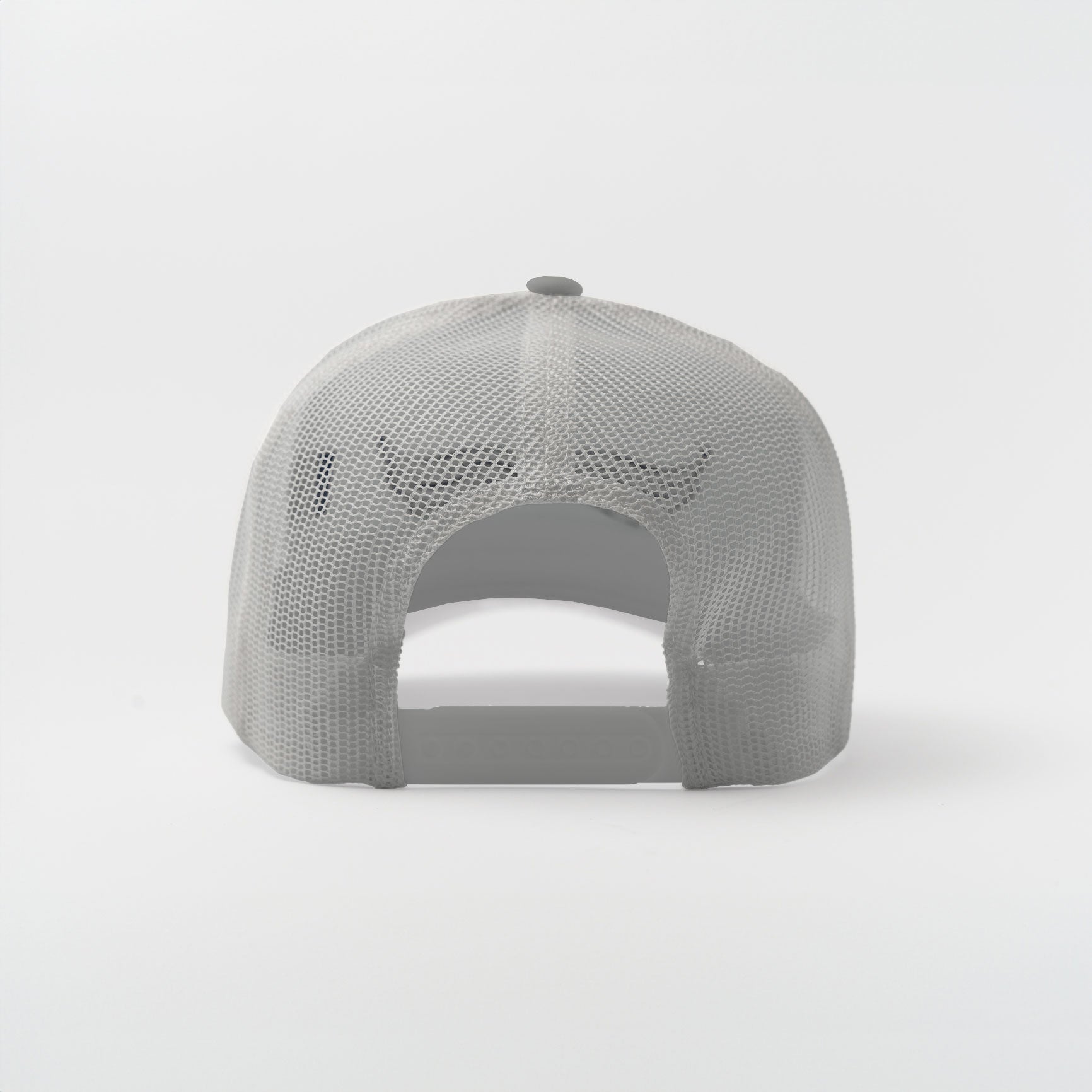 Trucker Hat – Graphite Flow | Rear mesh and plastic closure with classic shape

